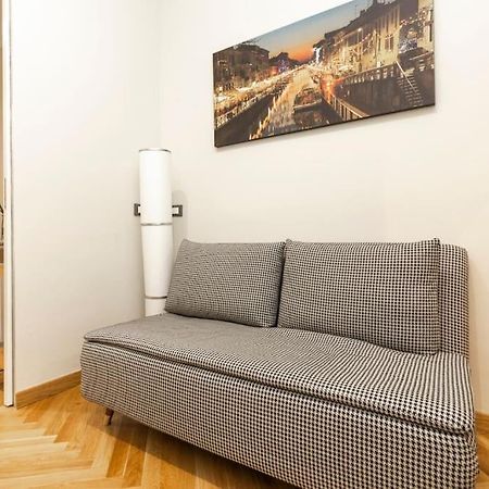 The Italian Design - 10 Minutes To Duomo Apartment Milan Bagian luar foto